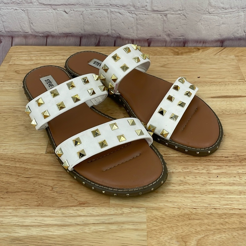 Steve Madden Double Strap Studded White Gold Studs Punk Rock Sandals 7.5 Women's